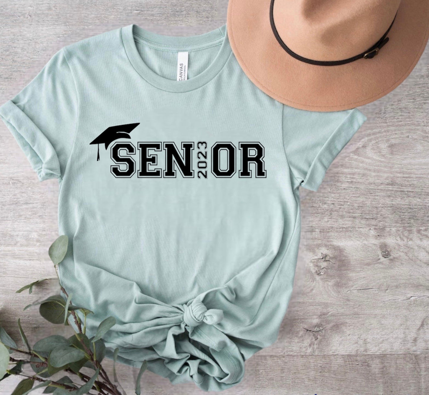 Senior 2023 (Outlined) - T-shirt